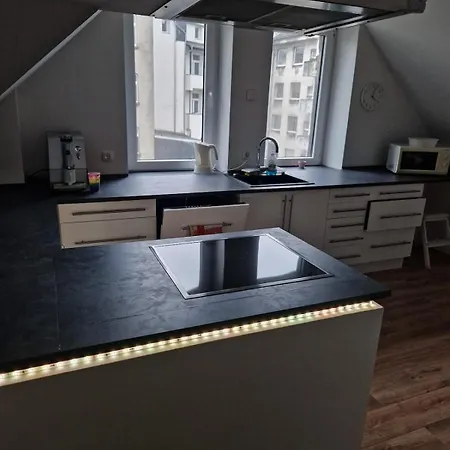 Modern In Du-neudorf Zentral & Location Duisburg