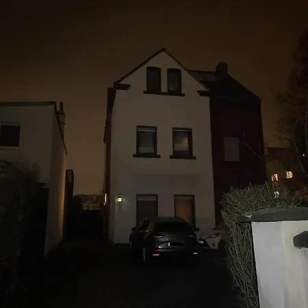 아파트 Modern In Du-neudorf Zentral & Location 뒤스부르크
