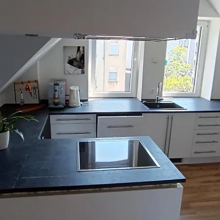 아파트 Modern In Du-neudorf Zentral & Location